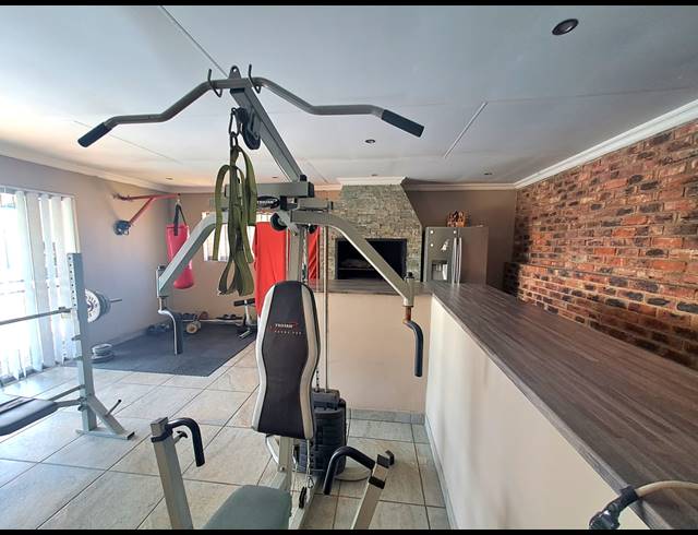 3 BEDROOM HOUSE FOR SALE IN DUNCANVILLE